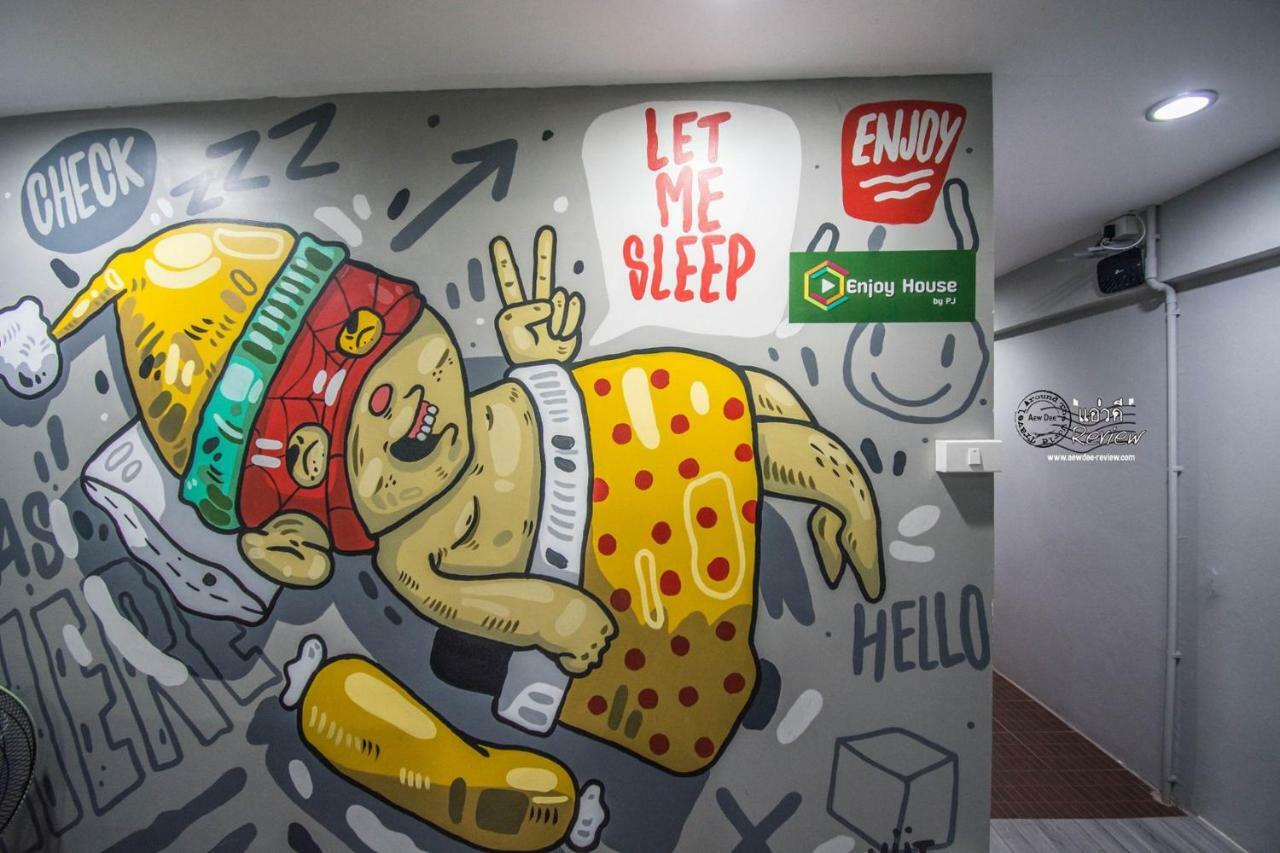 Ostello Enjoy House Chiang Mai Esterno foto